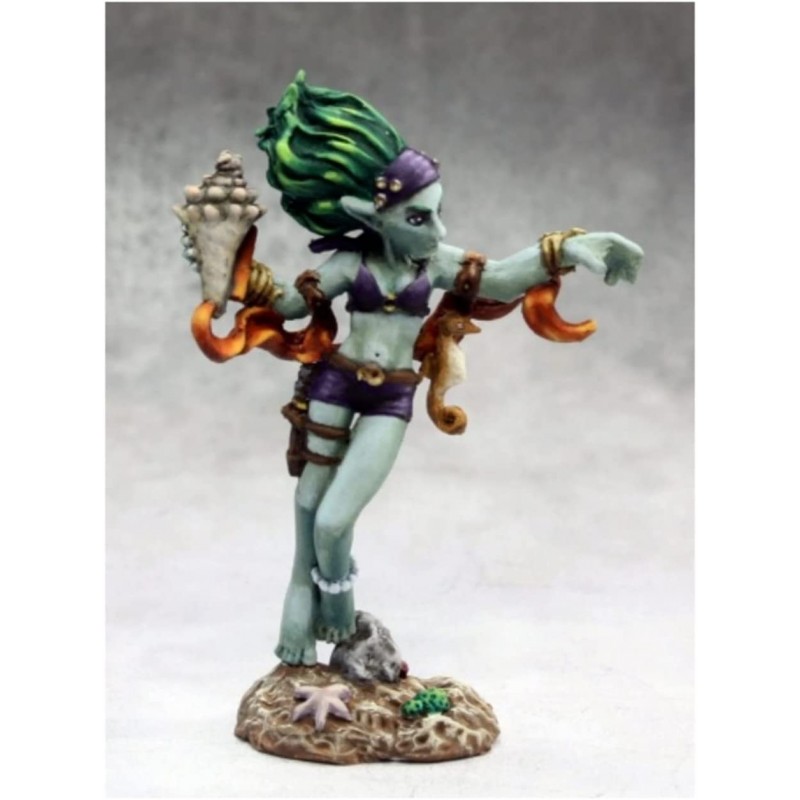 Quoralei Female Sea Elf Bard $15.08 Miniature Novelty Toys