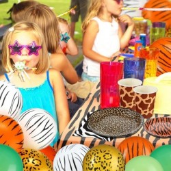 169 Pieces Jungle Safari Zoo Animal Print Birthday Party Supplies Including Party Paper Plates Leopard Giraffe Cups Napkins J...