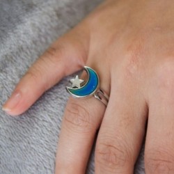 Mood Ring Moon Star Changing Color Emotion Feeling Finger Ring with Box $19.76 Kids' Dress-Up Accessories